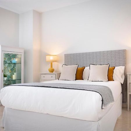 Magno Apartments Ruisenor Seville Exterior photo